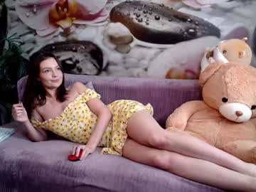 webcam girl jennycutey capture image #1920247