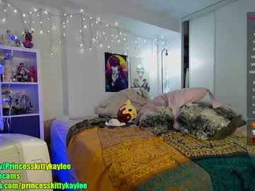 webcam girl princesskittykaylee capture image #502408