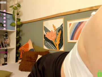 webcam girl ooops_dilly capture image #3027918