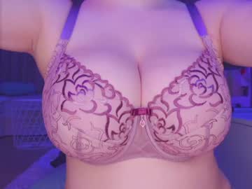 webcam girl aveksmr capture image #3794450