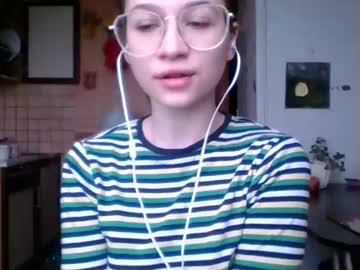 webcam girl mekyy_no_neko capture image #5196243