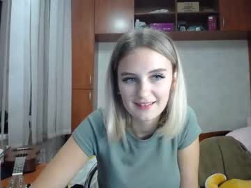 webcam girl melena_shy capture image #434033