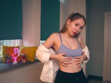 webcam girl aleksa_cutie capture image #1893761