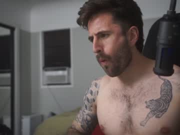 webcam man dukethedude capture image #2389366