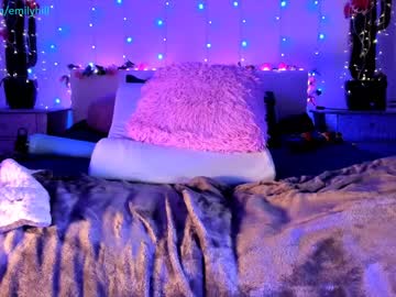 webcam girl littlee33 capture image #1822738