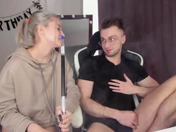 webcam couple dominant_family capture image #2047169
