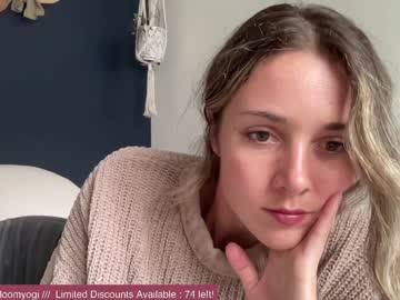 webcam girl bloomyogi capture image #1802794
