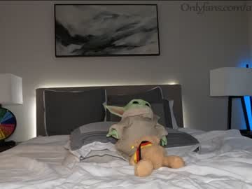 webcam couple ari_lovexo capture image #2551275
