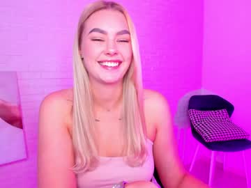 webcam girl 8a8y_nura capture image #1777885
