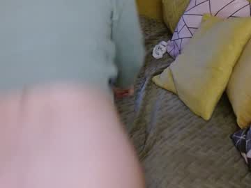 webcam girl juicy_peach88 capture image #5179316