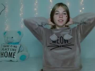webcam girl little__cherrry capture image #3527614