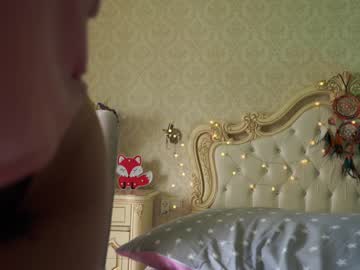 webcam girl pussy__money__weed capture image #3109921