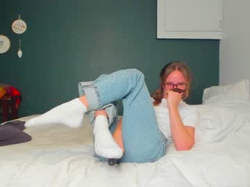 webcam girl innocentprovenguilty capture image #4847767