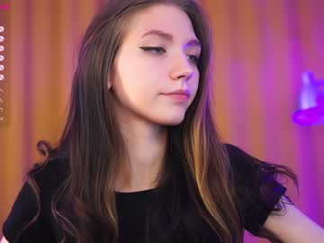 webcam girl angels_kiss capture image #3744484