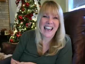 webcam girl daniluvs2 capture image #4748568