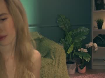 webcam girl lolly_bella_ capture image #1128565