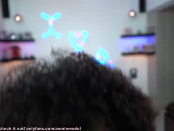 webcam girl amniemodel capture image #1544749