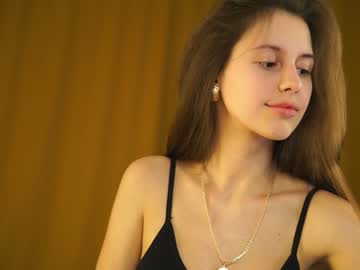 webcam girl plump_bums capture image #1810637