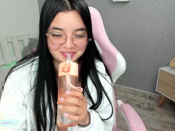 webcam girl pavlovacoluccii_ capture image #1876291