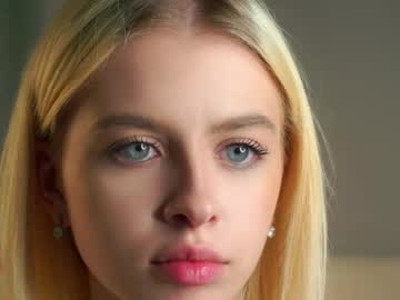 webcam girl lunnadew capture image #5631805