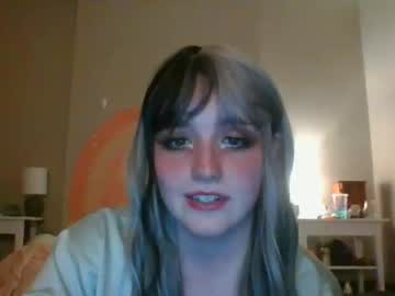 webcam girl lilmisspuppet capture image #5609424
