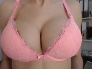 webcam girl eat_mee_out capture image #2815311