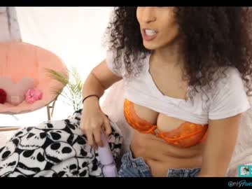 webcam girl blissense capture image #5161844