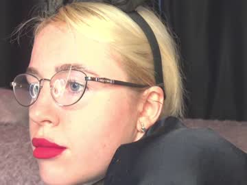 webcam girl tinayummy capture image #4850193