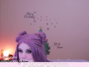 webcam girl runesy capture image #1193440