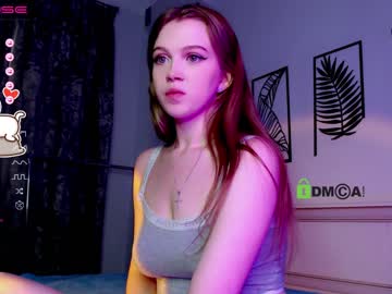 webcam girl small_blondee capture image #4661711