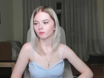 webcam girl yuppiyulia capture image #528364