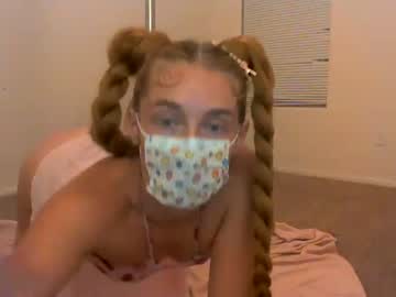 webcam girl heyyitspeachesss capture image #3473045