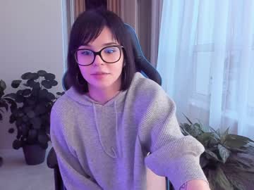 webcam girl aavee capture image #906041