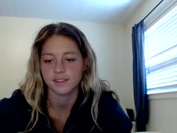 webcam girl rebeccafields capture image #2511631