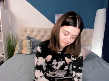 webcam girl kirrito_shy capture image #2681548