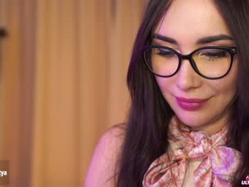 webcam girl sweety_rinushka_ capture image #1381902