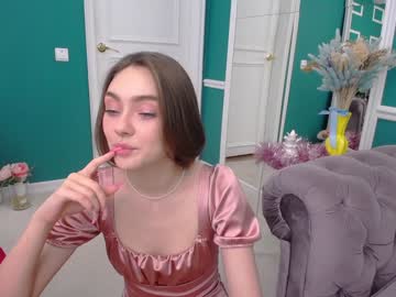 webcam girl adelewilson__ capture image #1119702