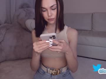 webcam girl hollyextra capture image #632886