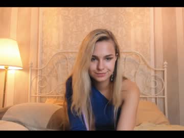 webcam girl nicolecatherine capture image #4153033