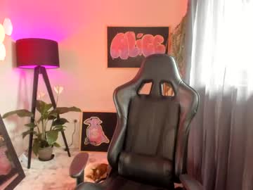 webcam girl alicenz capture image #3928657