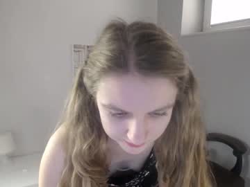 webcam girl lana_heisstt capture image #668225