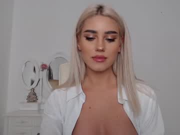 webcam girl i_am_sarahxxx capture image #4837097