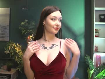 webcam girl ella_knockers_xl capture image #1901824