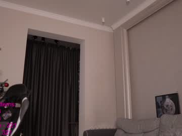 webcam girl lindamei capture image #4736308