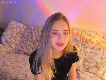 webcam girl debragrace capture image #4126689