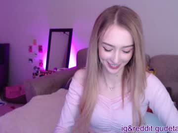 webcam girl gudeeetama capture image #521747