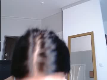 webcam girl squirtqueen_sumi capture image #74692