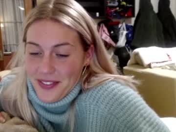 webcam girl bambis_honeypot capture image #1699244