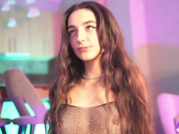 webcam girl angels_kiss capture image #4454559