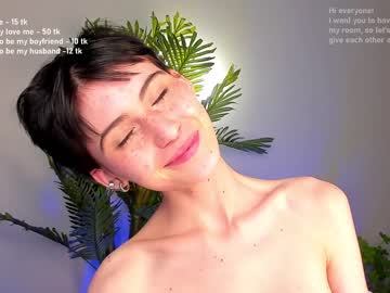 webcam girl helenblash capture image #3880800